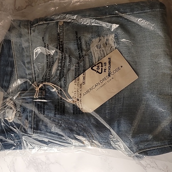 NEW AMERICAN DRESS CODE PATCHED BOYFRIEND JEANS  SIZE 26 - Picture 2 of 7